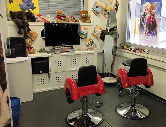 Coiffeur für Kinder und Jugendliche - Kinderfrisör Coiffeur für Kinder und Jugendliche - Kinderfrisör