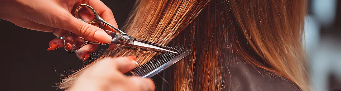 Coiffeur Damen - Haare schneiden